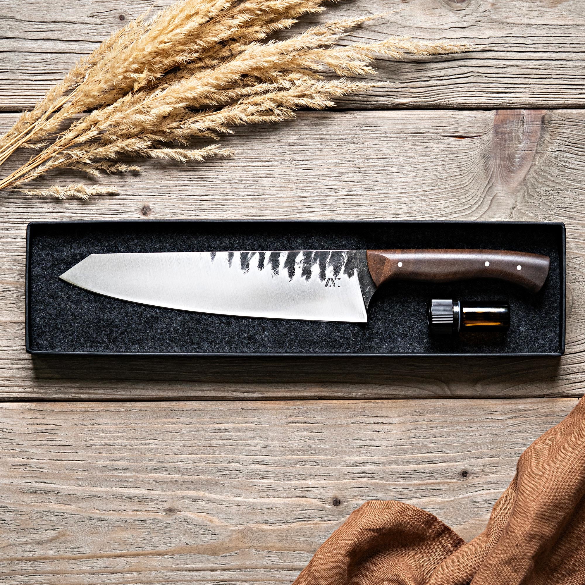 Couteau de cuisine en acier carbone